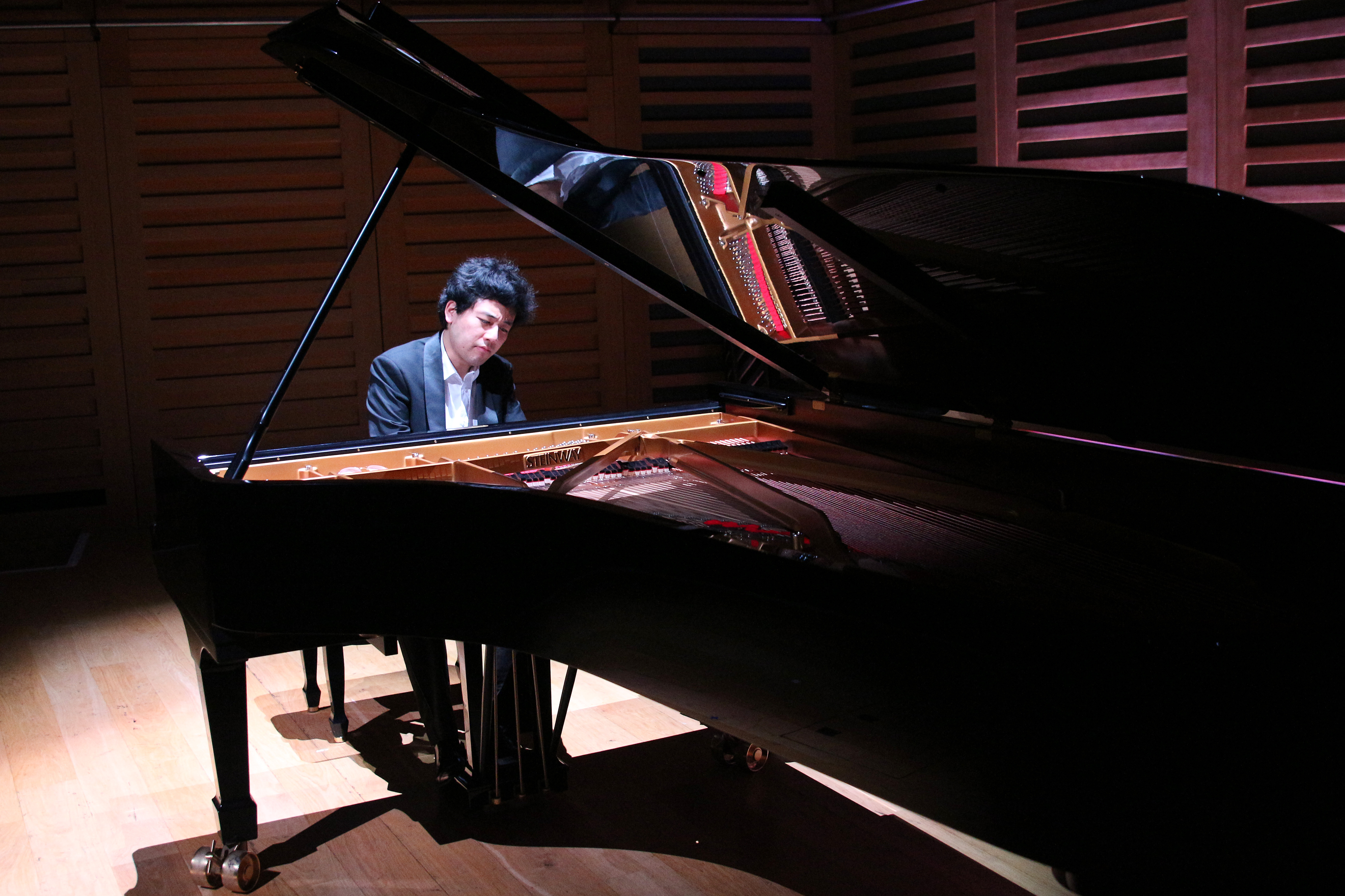 Yuanfan Yang Pianist Composer Improviser